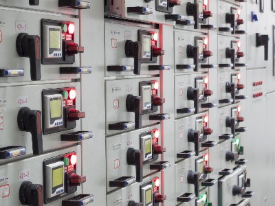 廣電配電室應(yīng)該選擇什么氣體滅火系統(tǒng)？